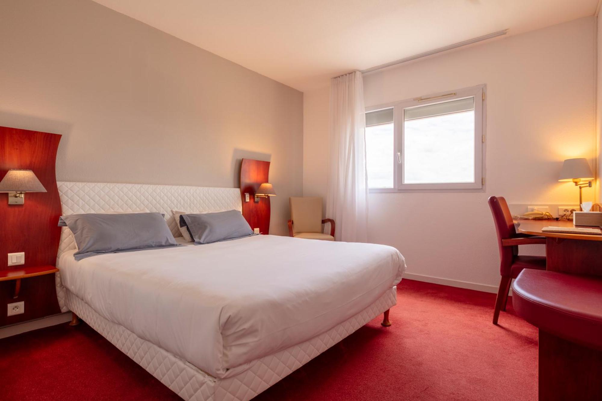 Artemis Hotel & Spa Bistro Coquet Brioude Exteriör bild