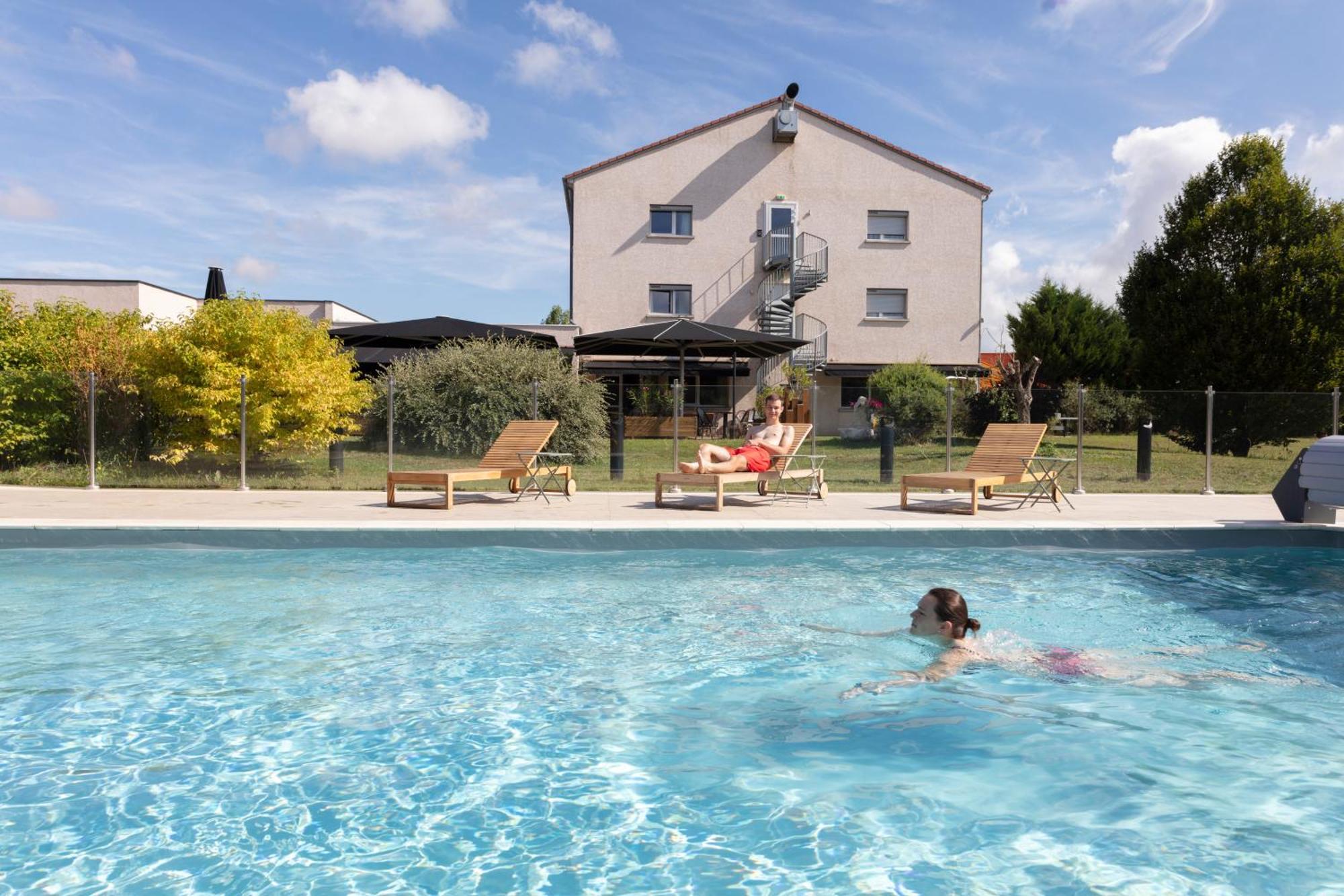 Artemis Hotel & Spa Bistro Coquet Brioude Exteriör bild