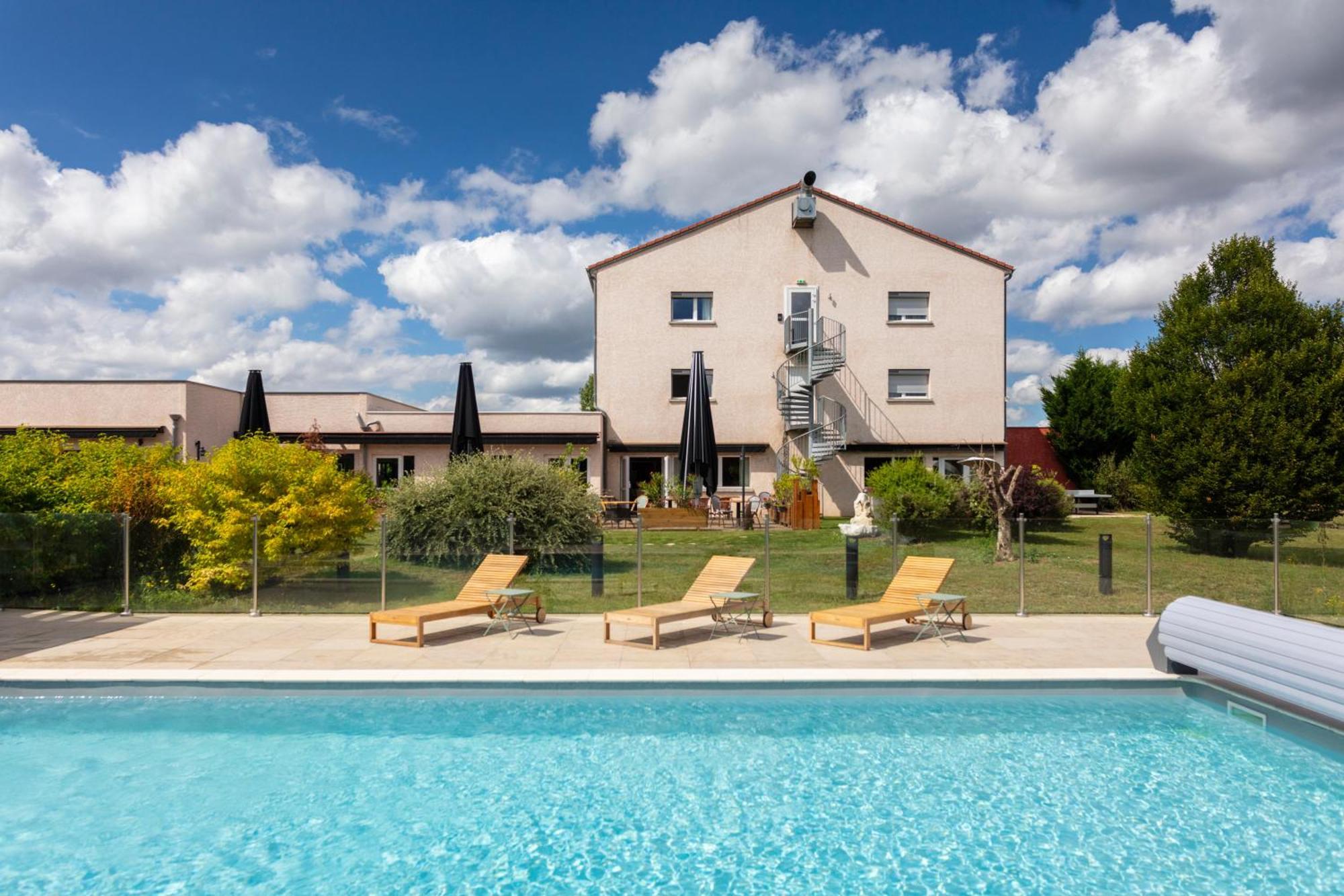 Artemis Hotel & Spa Bistro Coquet Brioude Exteriör bild