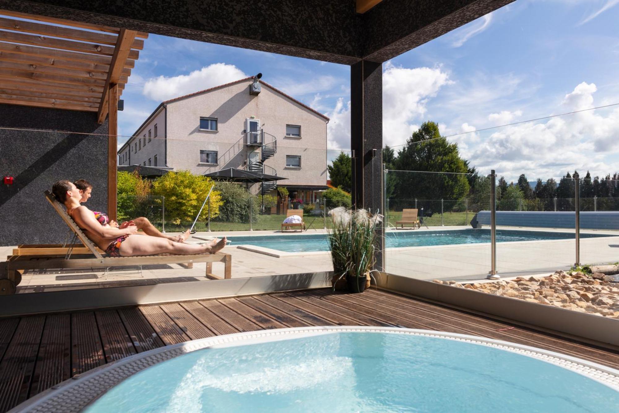 Artemis Hotel & Spa Bistro Coquet Brioude Exteriör bild